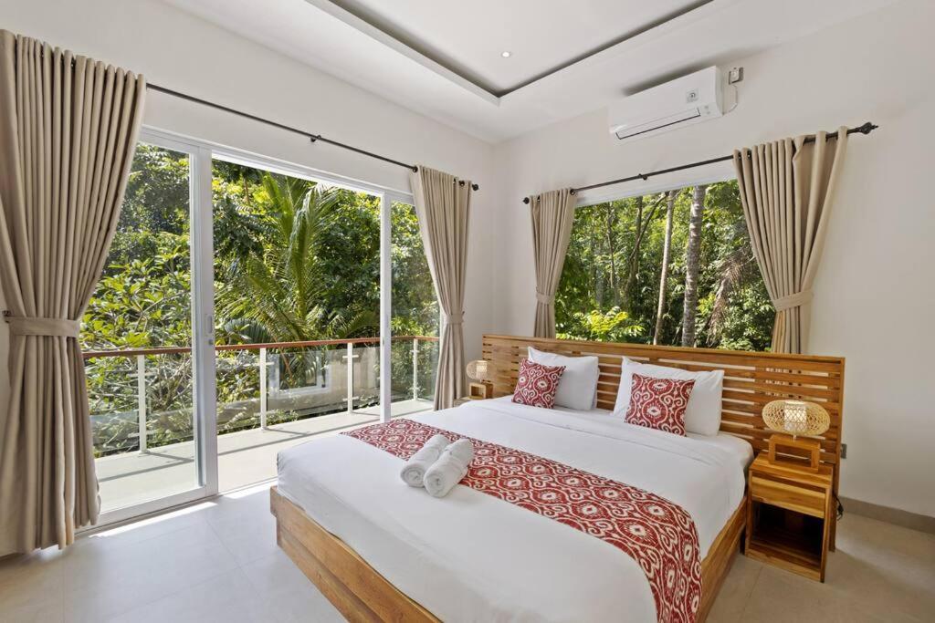 New 4 Bedroom Villa Surrounded By Jungle And Ricefields Ubud Exterior foto